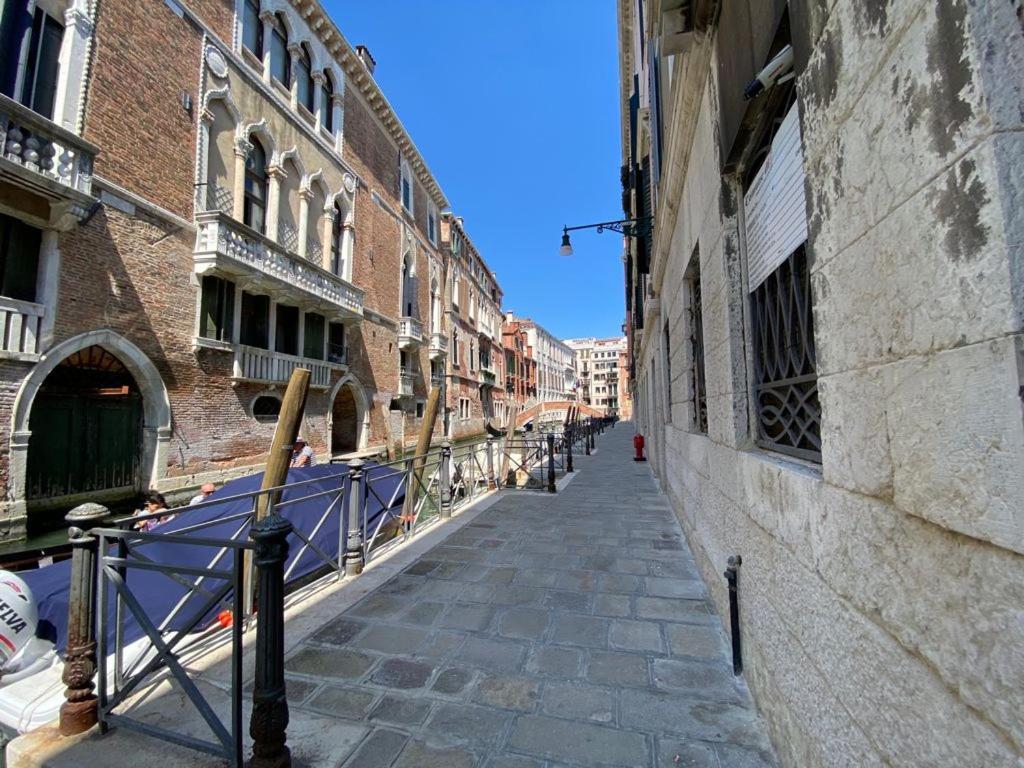 Ln Homes Venice - San Marco Canal View エクステリア 写真